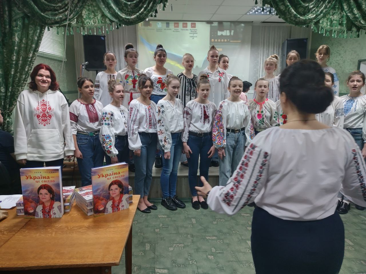 photo1679649851 (1)